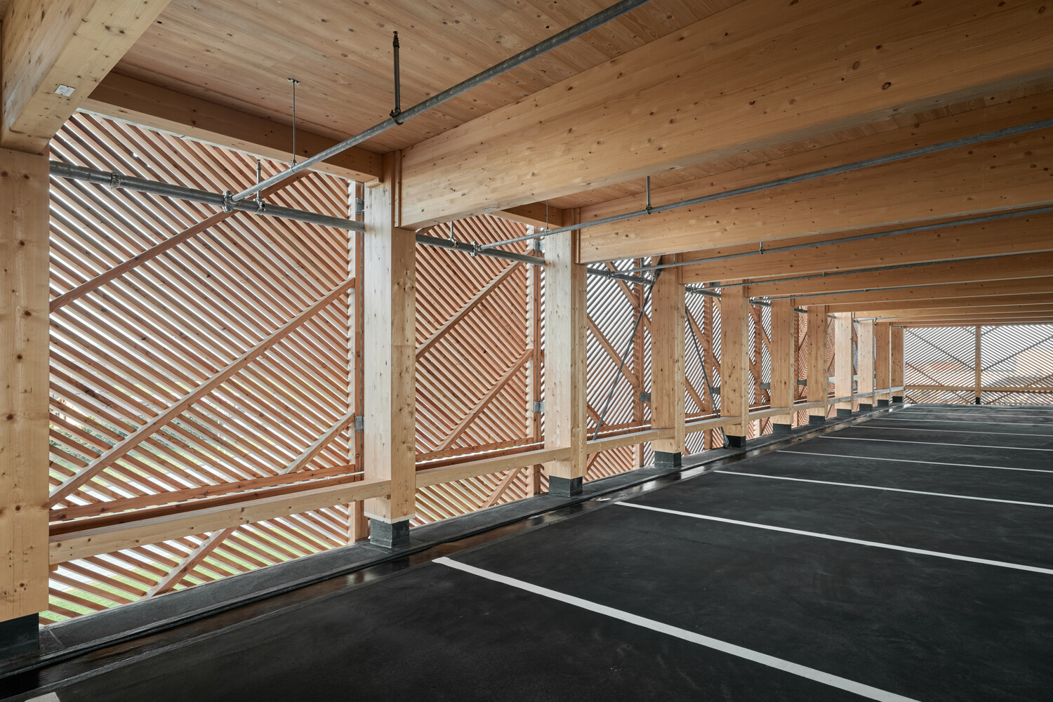 Hargassner Holzbau Parkgarage.
