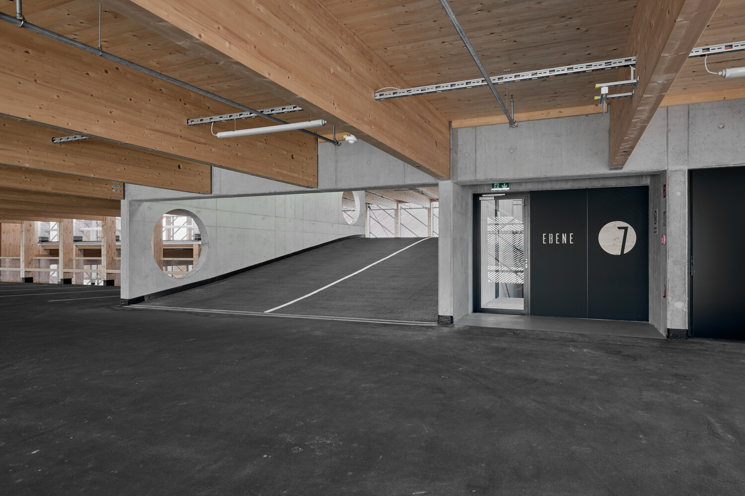 Hargassner Holzbau Parkgarage.