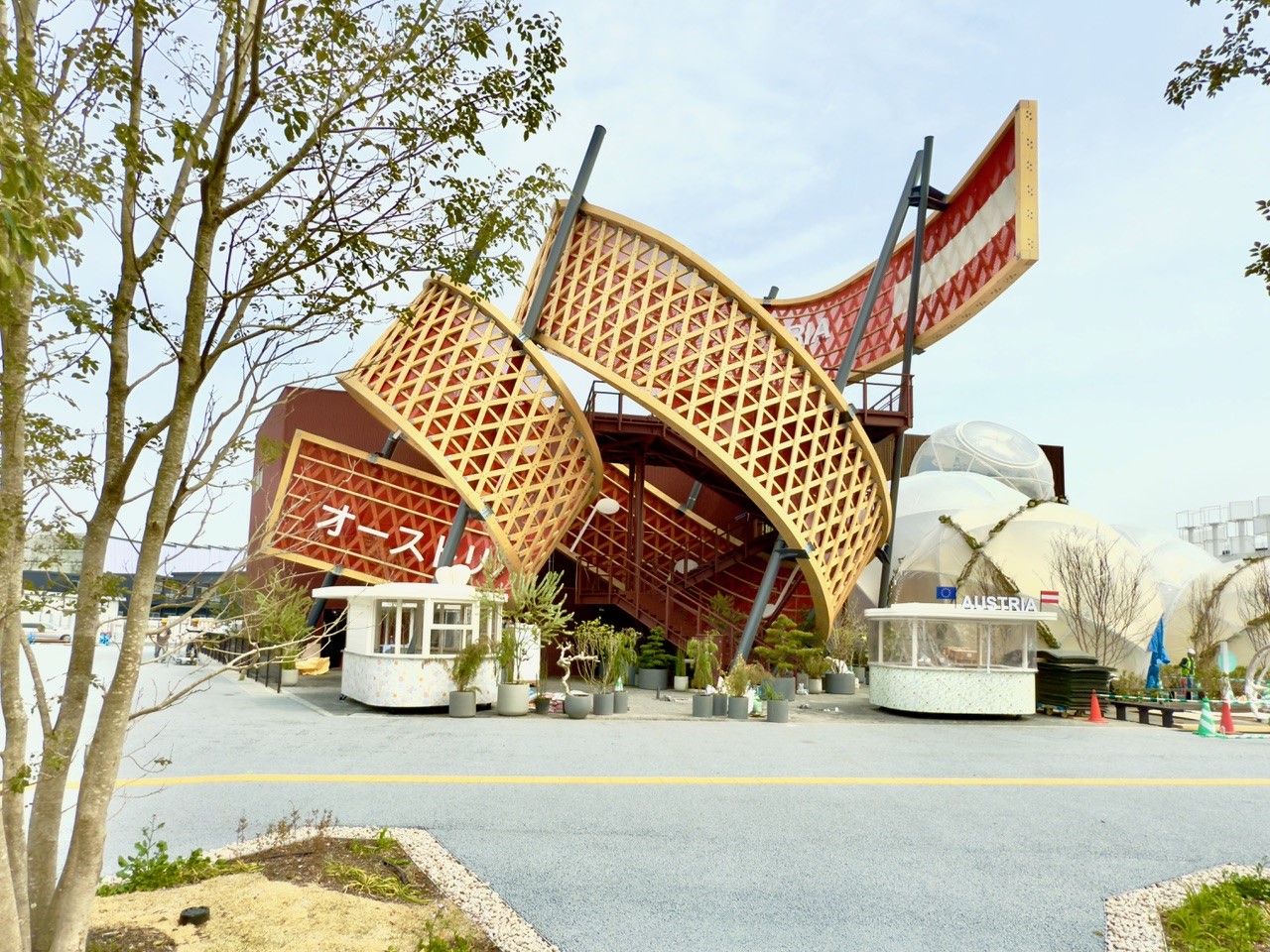 Osaka Holzschleife Holzbau.