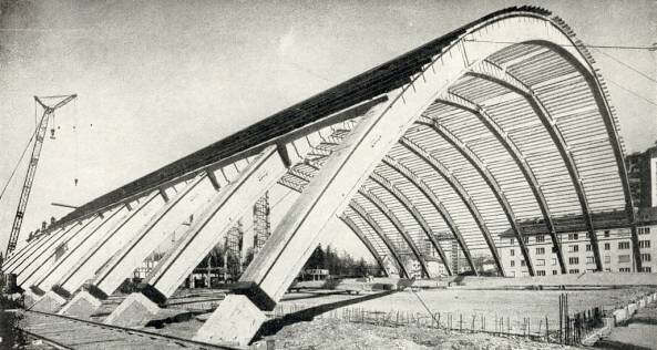Klagenfurter Messehalle 3, Ingenieurholzbau von Wiehag in Österreich.
