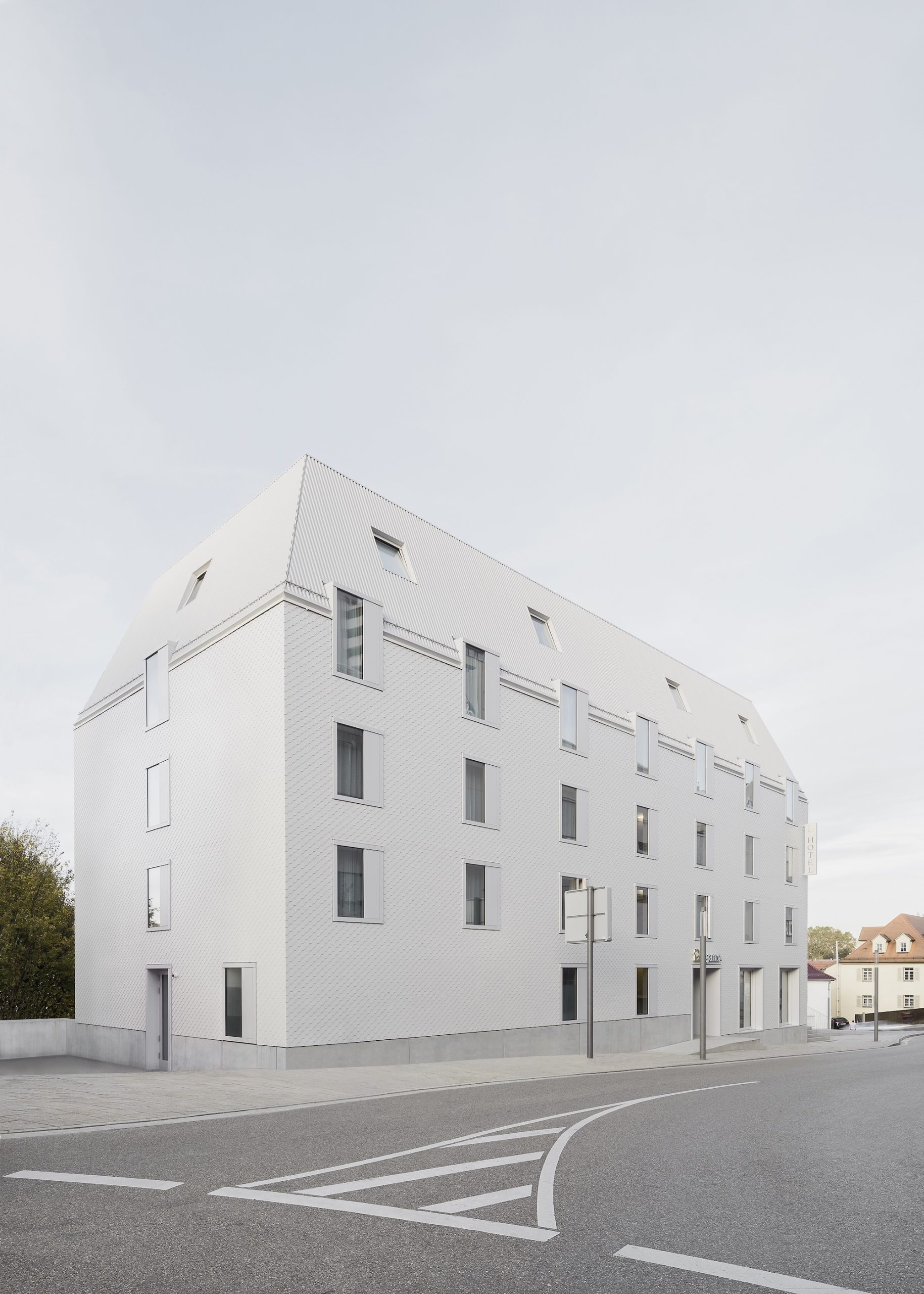 Ludwigsburg-Hotel Bergamo in Holzbauweise.
