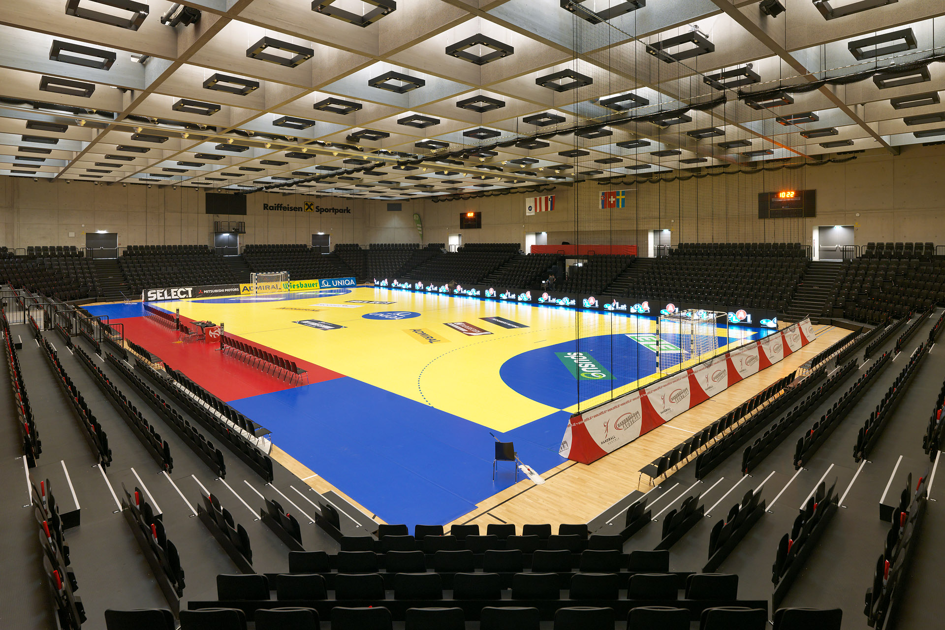Raiffeisen Sportpark Graz Holzbau.