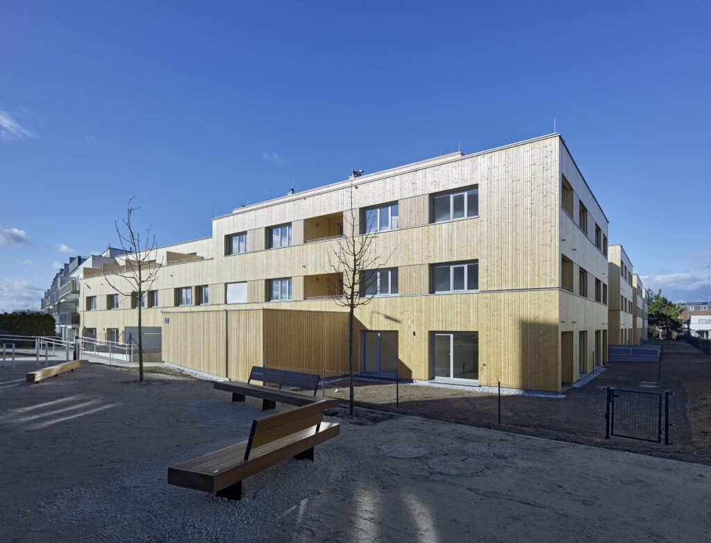 Paulasgasse, mehrgeschossiger Wohnbau